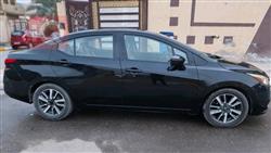 نيسان فيرسا